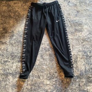 Nike Joggers